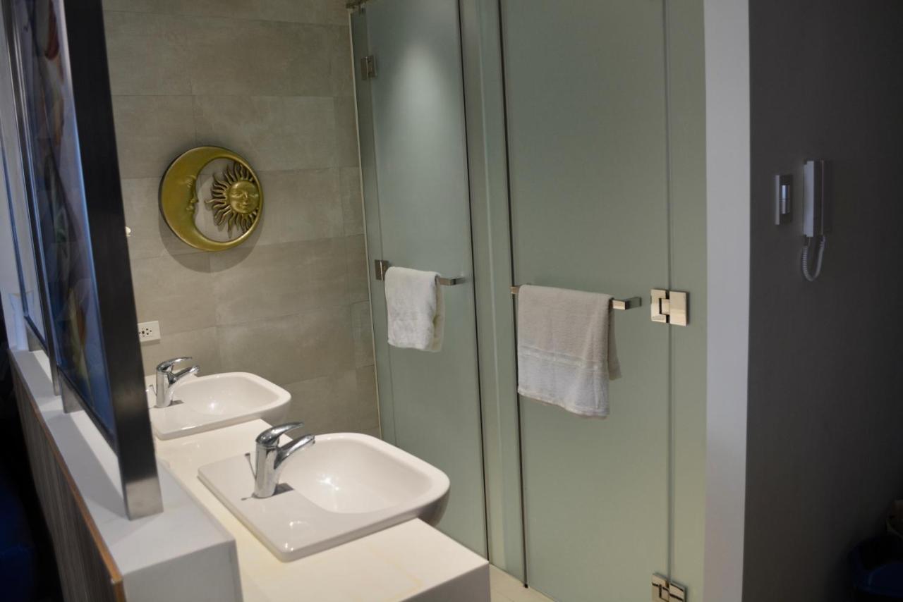 Luxxe Interior Design Condo - Novotel Residences At Acqua Private Residences Mandaluyong Exterior foto